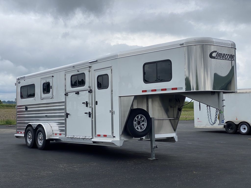 NEW Cimarron Horse Trailer for Sale - Horse Trailers Galore