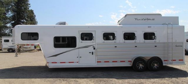 Used Horse Trailers for Sale