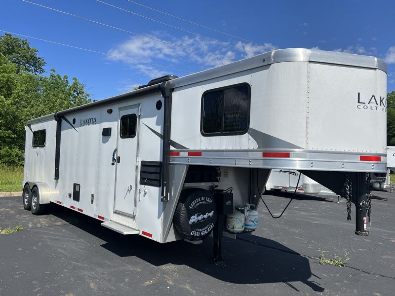 Used Horse Trailers for Sale