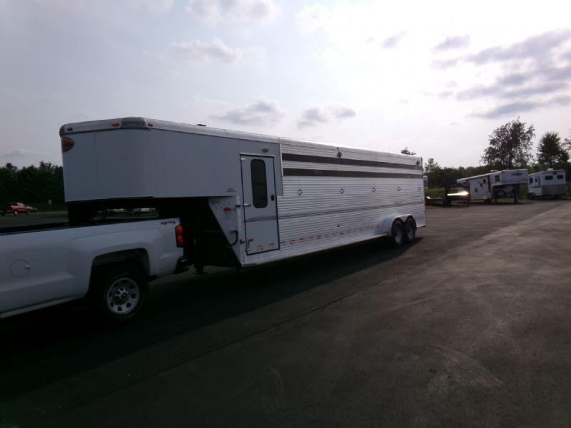 Used Horse Trailers for Sale