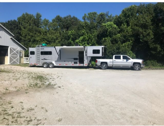 Used Horse Trailers for Sale