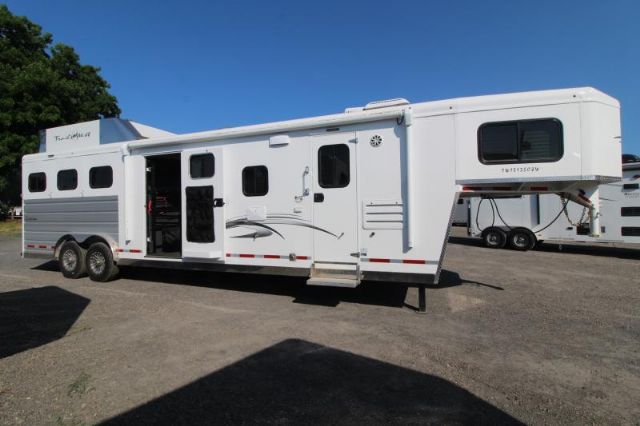 Used Horse Trailers for Sale