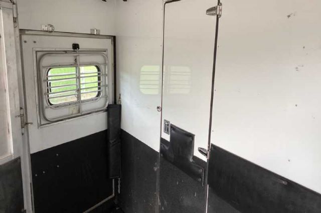 Used Horse Trailers for Sale