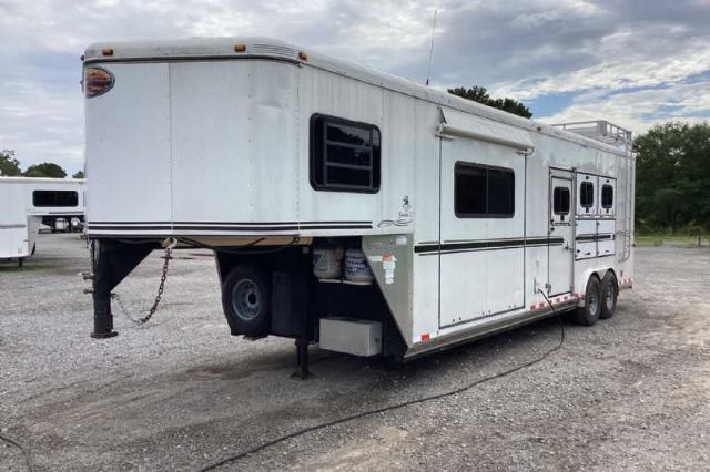 Used Horse Trailers for Sale