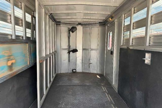 Used Horse Trailers for Sale