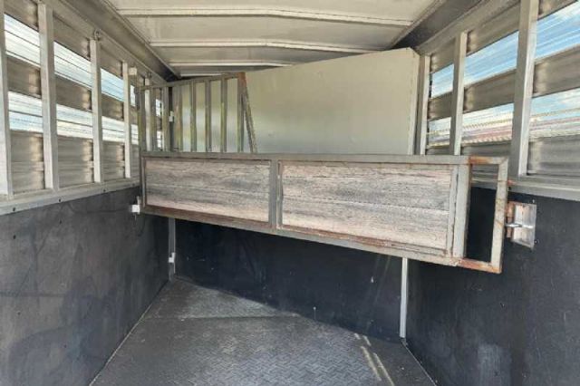 Used Horse Trailers for Sale