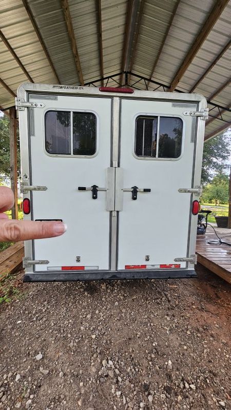 Used Horse Trailers for Sale