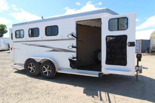 Used Horse Trailers for Sale