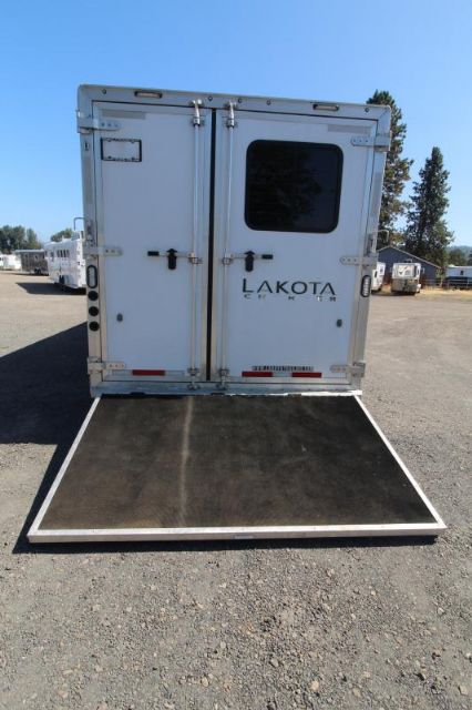 Used Horse Trailers for Sale