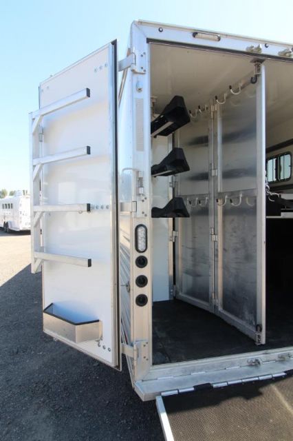 Used Horse Trailers for Sale