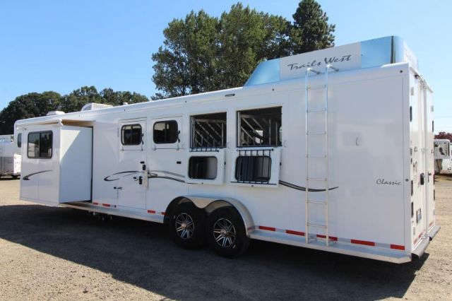 Used Horse Trailers for Sale