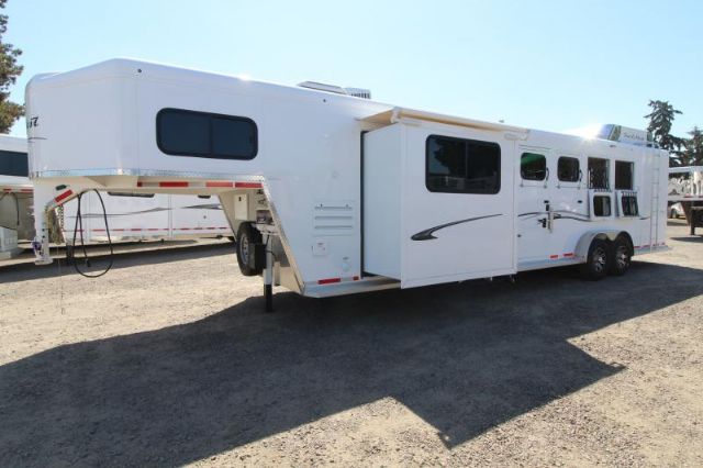 Used Horse Trailers for Sale