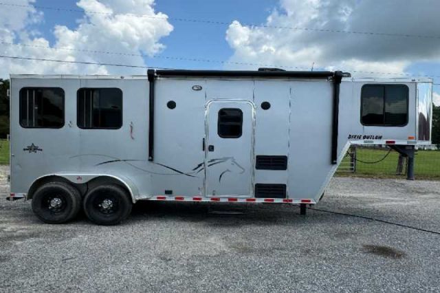 Used Horse Trailers for Sale