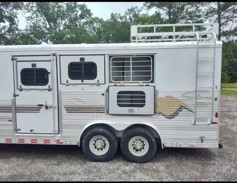 Used Horse Trailers for Sale