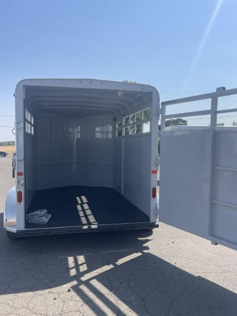 Used Horse Trailers for Sale