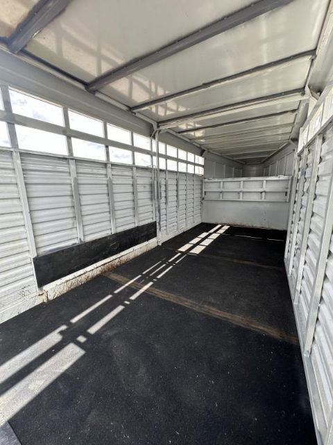 Used Horse Trailers for Sale