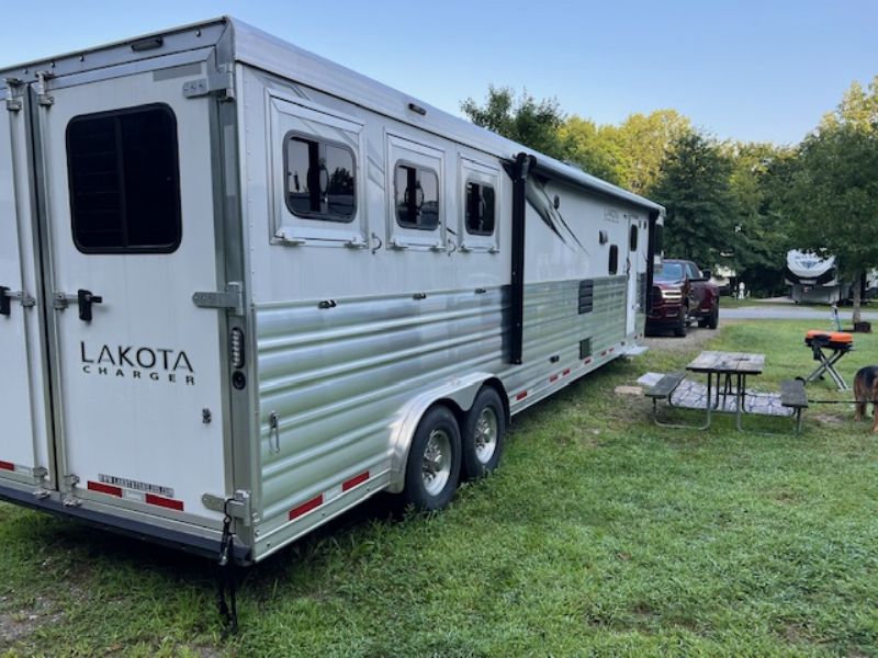 Used Horse Trailers for Sale