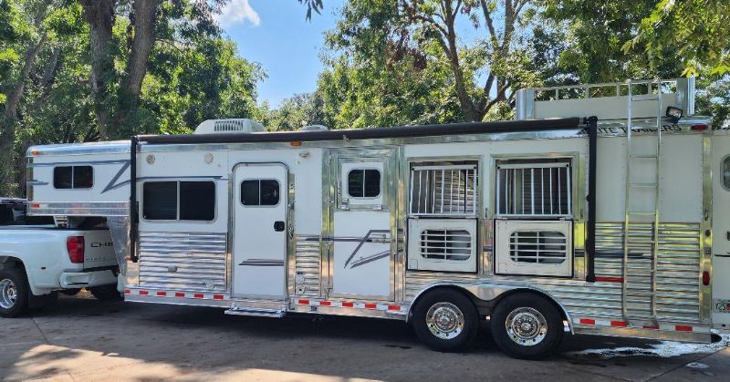 Used Horse Trailers for Sale