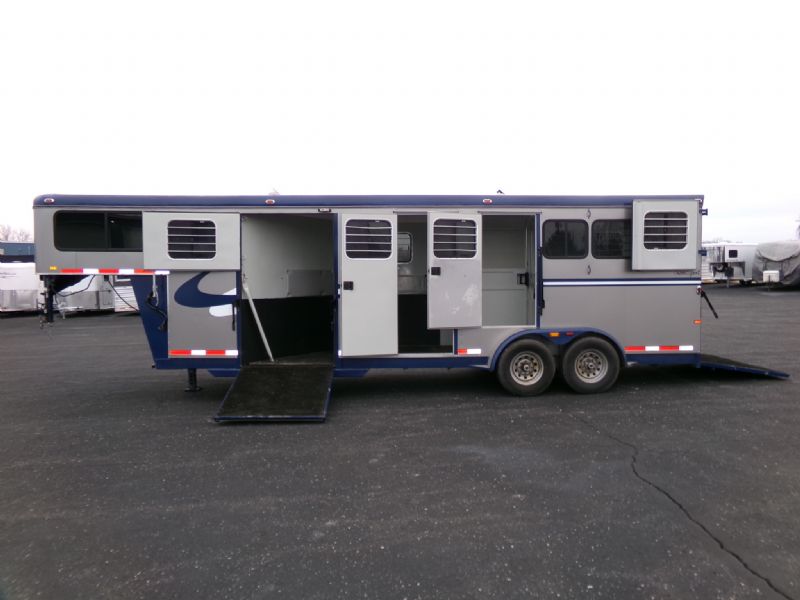 Used Horse Trailers for Sale