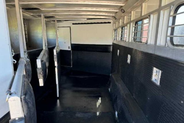 Used Horse Trailers for Sale