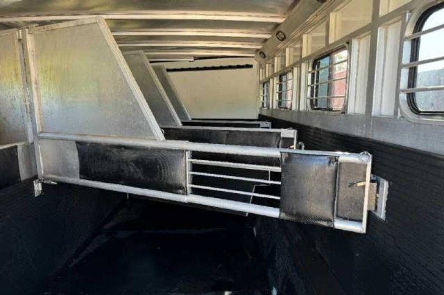 Used Horse Trailers for Sale