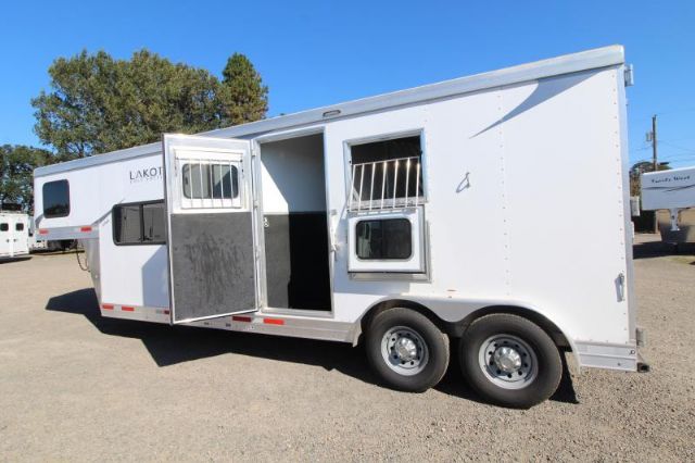 Used Horse Trailers for Sale