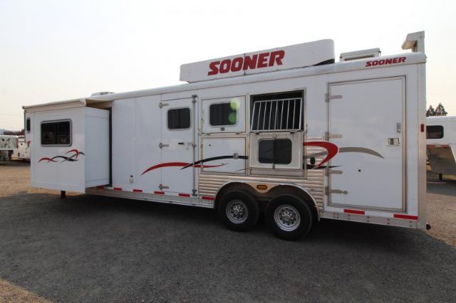 Used Horse Trailers for Sale