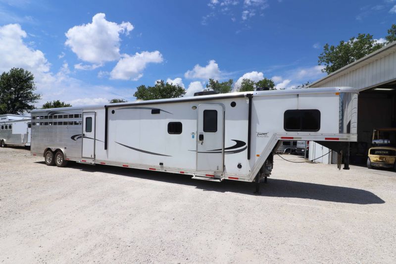 Used Horse Trailers for Sale