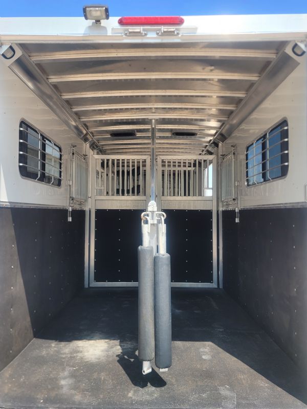 Used Horse Trailers for Sale