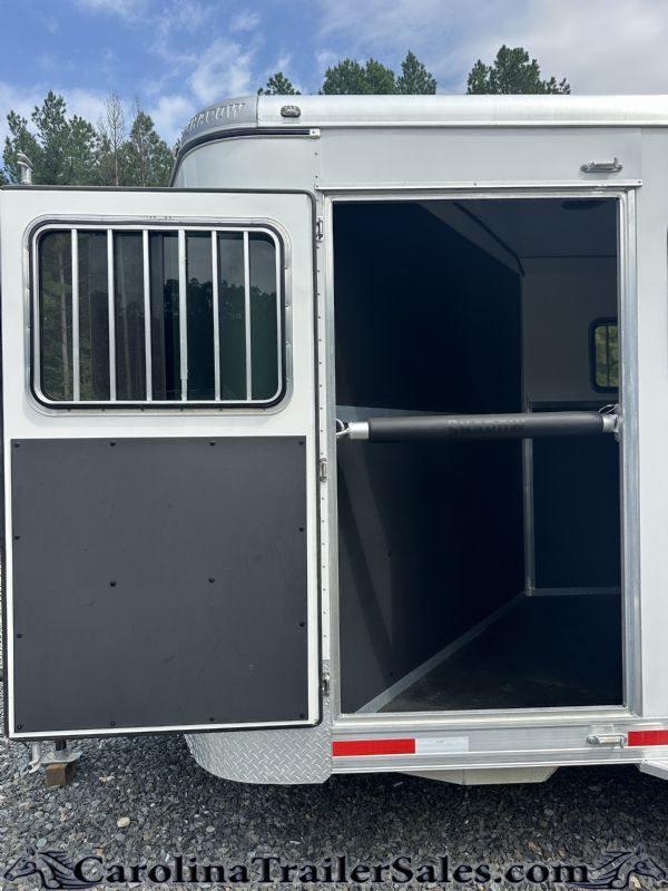 Used Horse Trailers for Sale