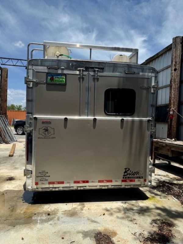 Used Horse Trailers for Sale