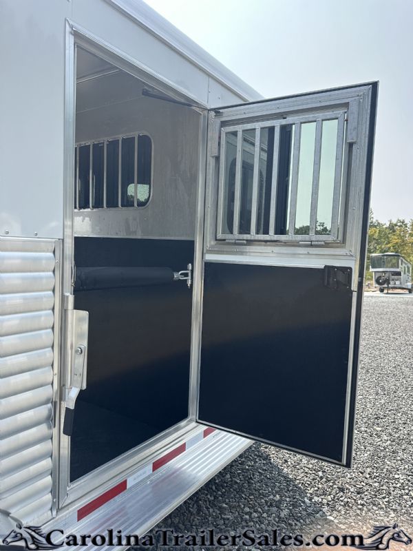 Used Horse Trailers for Sale