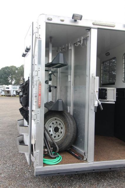 Used Horse Trailers for Sale