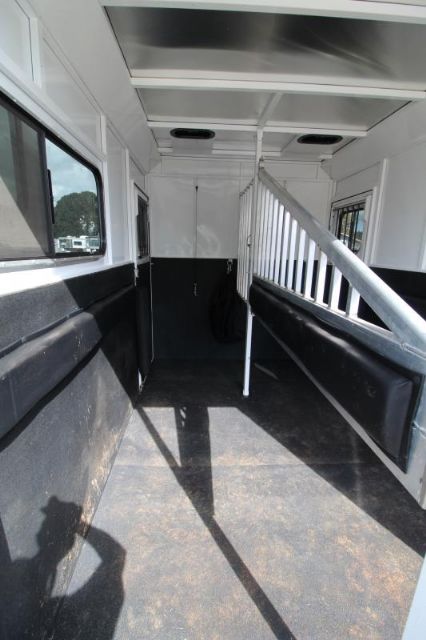 Used Horse Trailers for Sale