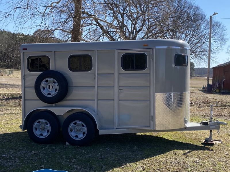 Used Horse Trailers for Sale