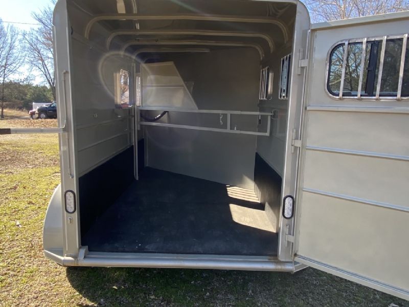 Used Horse Trailers for Sale