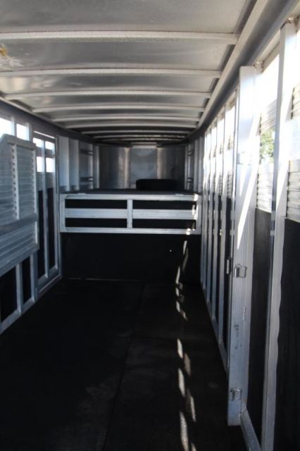 Used Horse Trailers for Sale