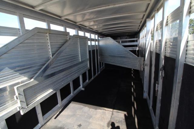 Used Horse Trailers for Sale