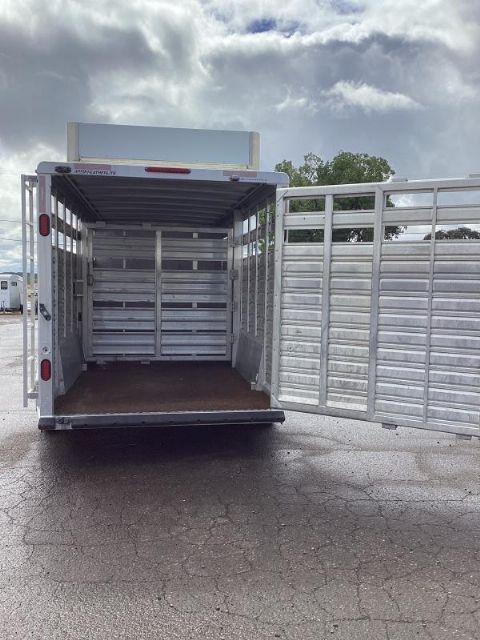 Used Horse Trailers for Sale