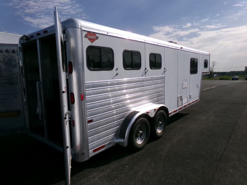 Used Horse Trailers for Sale