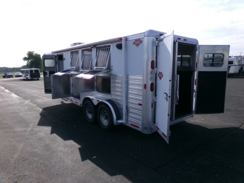 Used Horse Trailers for Sale