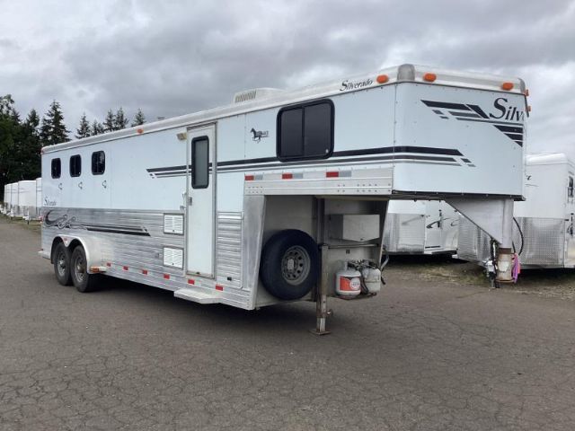 Used Horse Trailers for Sale