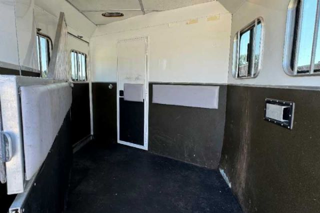 Used Horse Trailers for Sale