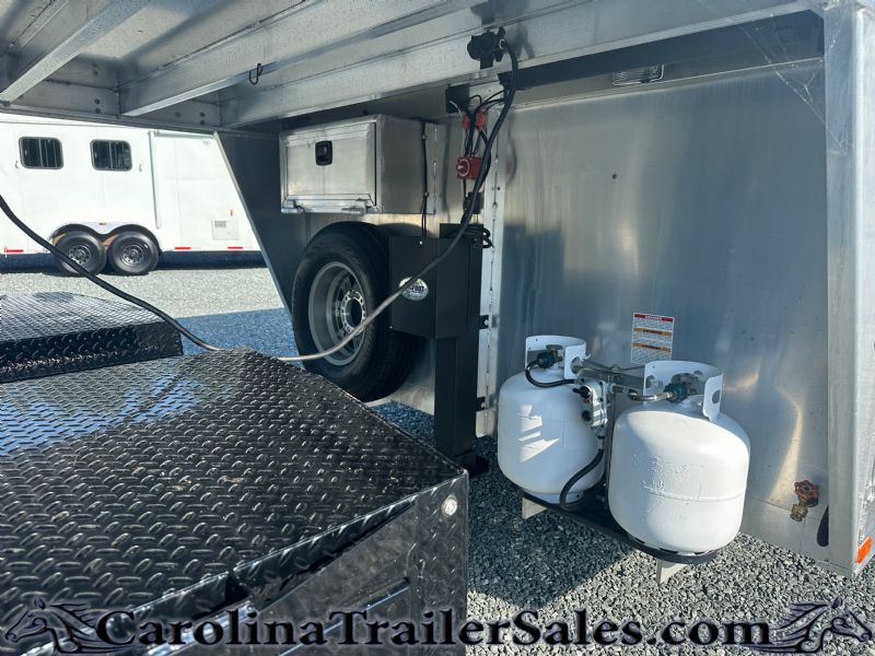 Used Horse Trailers for Sale