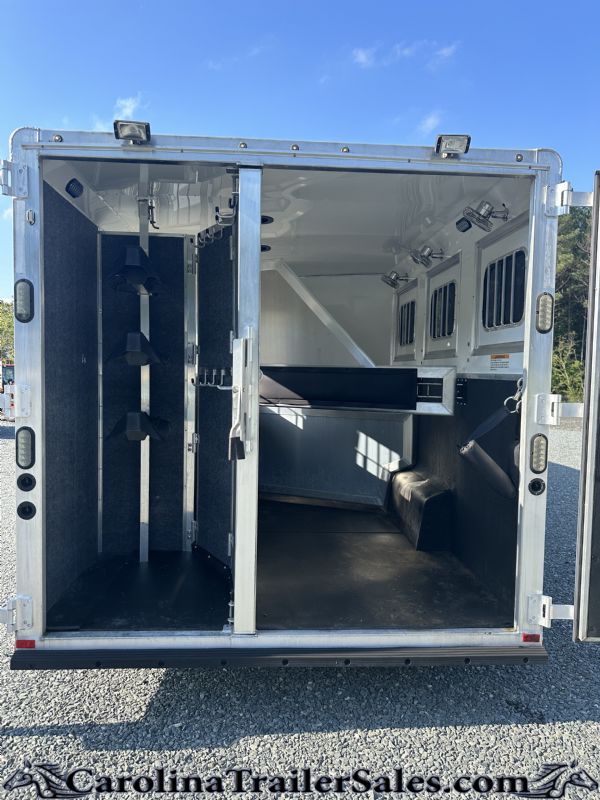 Used Horse Trailers for Sale