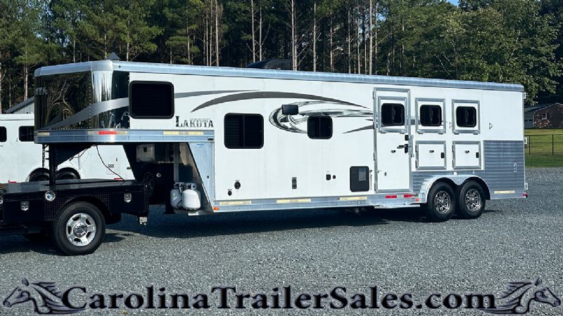 Used Horse Trailers for Sale