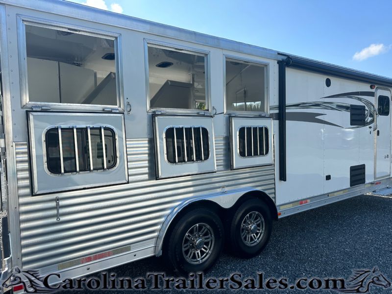 Used Horse Trailers for Sale