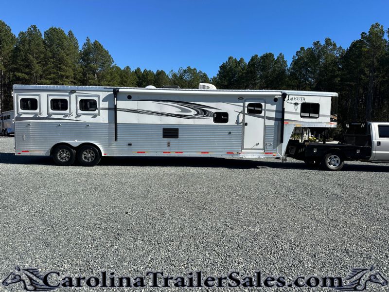 Used Horse Trailers for Sale