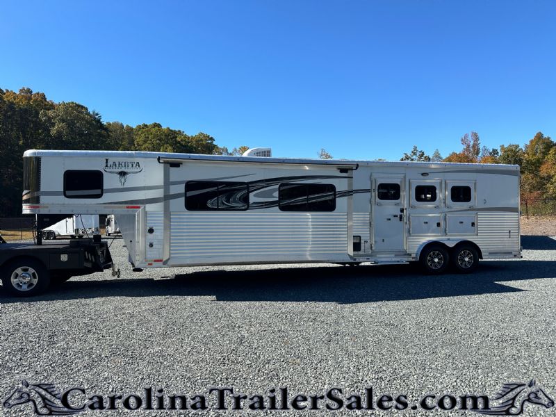 Used Horse Trailers for Sale