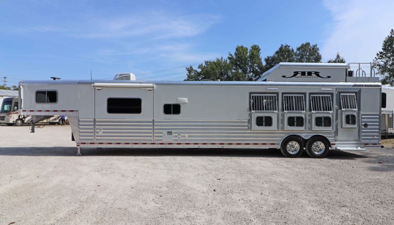 Used Horse Trailers for Sale